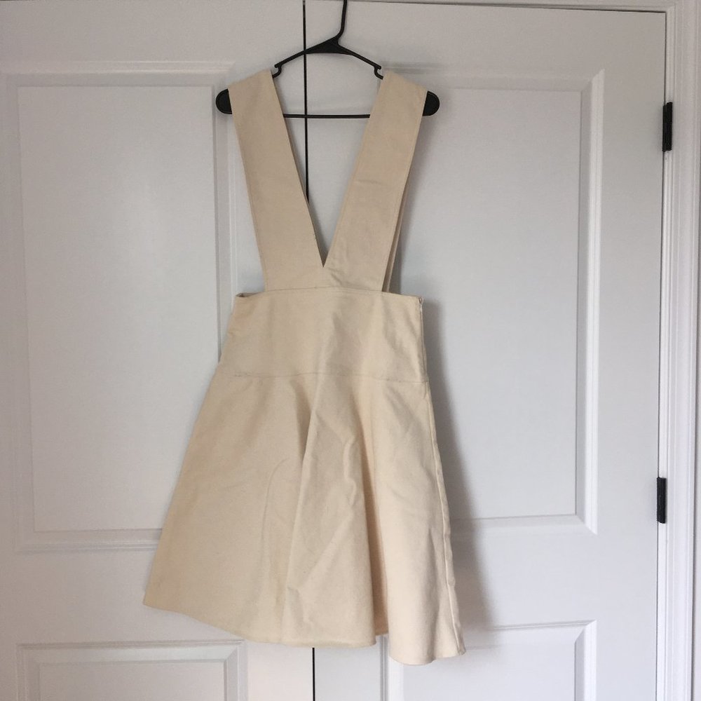 MIss L. Ray Cream colored jumper - 18